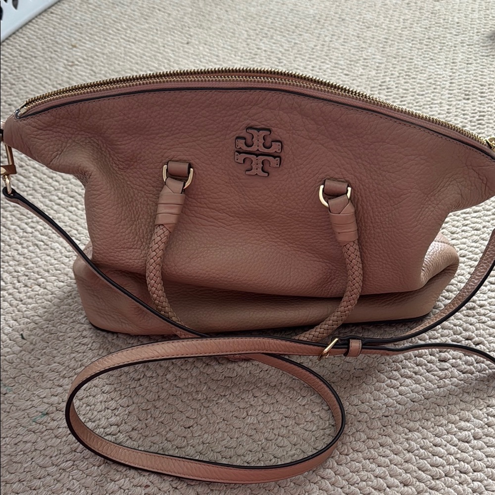 Tory Burch Tan Leather Tote with Dome Shape and Adjustable Strap